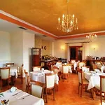 Hotel Alpen House & Arachova