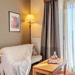 Alpen House & Hotel Arachova