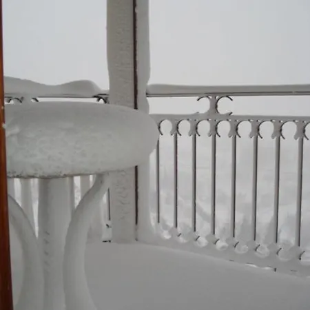 Alpen House & Hotel Arachova