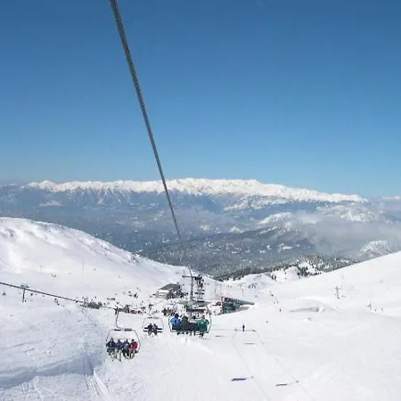 Alpen House & Arájova