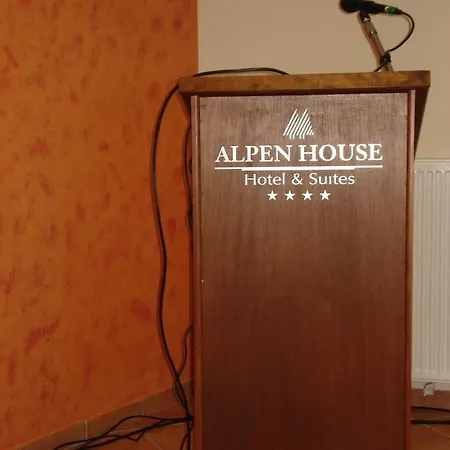 Alpen House & Hotel