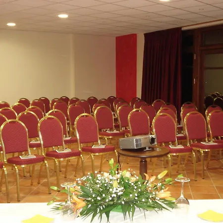 Hotel Alpen House &