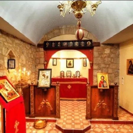 Hotel Alpen House & 4*