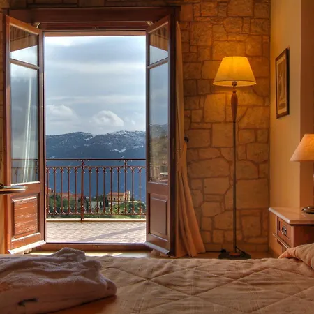Alpen House & Отель 4*