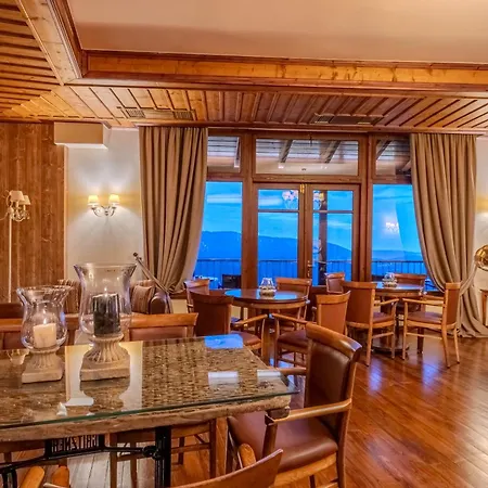 Отель Alpen House &